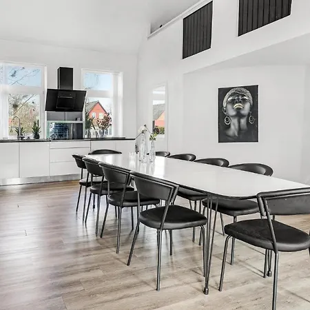 Pet Friendly In With Wifi Holiday home Nexo