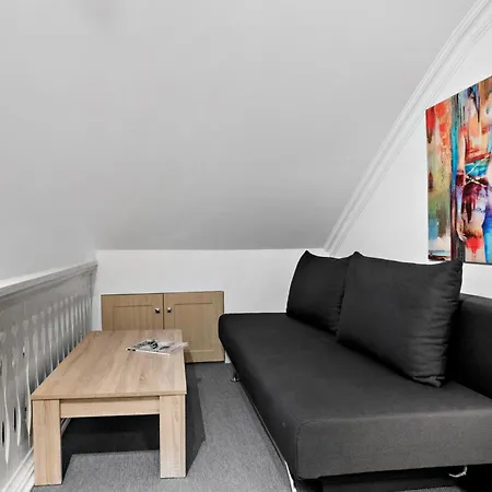 Pet Friendly In With Wifi Holiday home