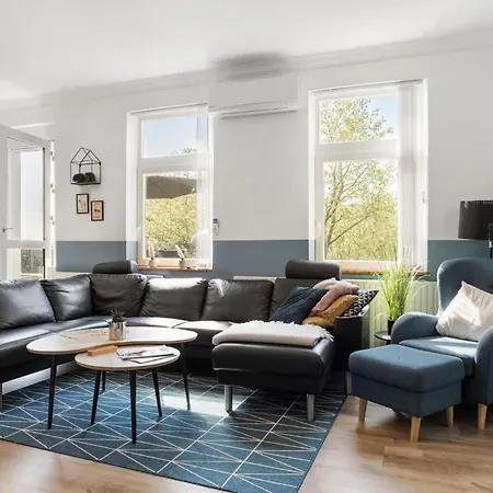 Pet Friendly In With Wifi Holiday home *